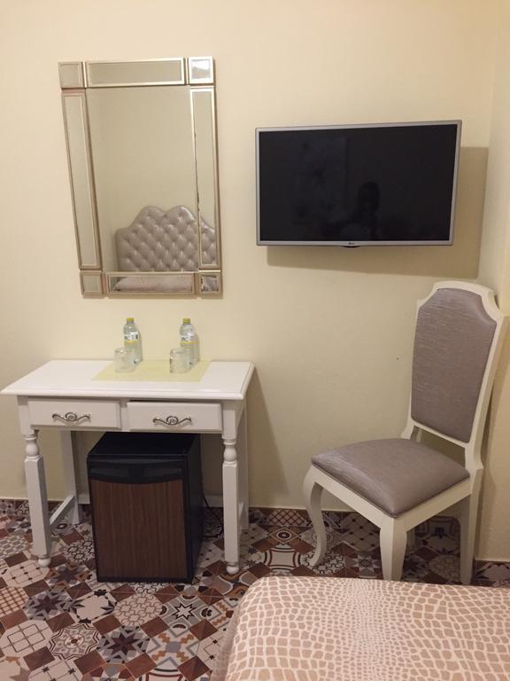 Hostal Lojo Конил-де-ла-Фронтера Стая снимка